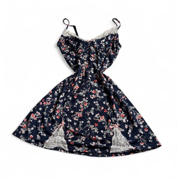 Floral Lace Trim Nightgown - Picture 1 of 5
